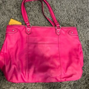 Coach bright pink zip-tote bag in great condition!